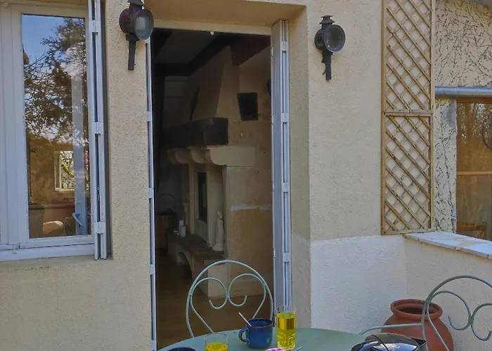 La Ferme Aux Hibiscus * Sarlat-la-Caneda